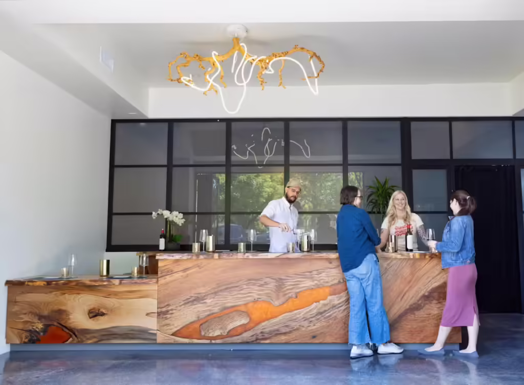 HopeOnPark_Tasting Room 1