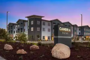 Cambria Hotel Templeton - Paso Robles - Exterior Night Monument Sign