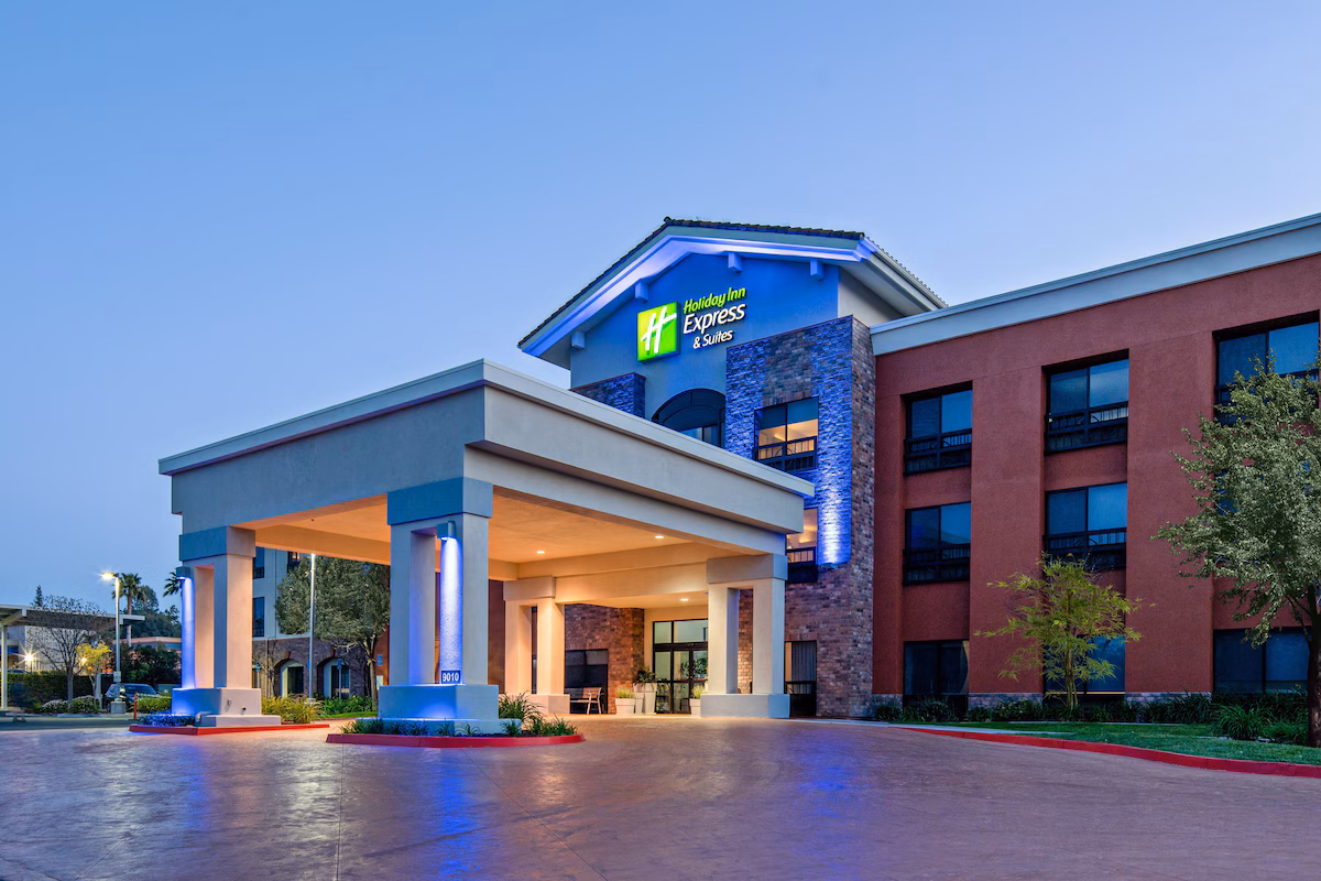 Holiday Inn Express & Suites Atascadero by IHG